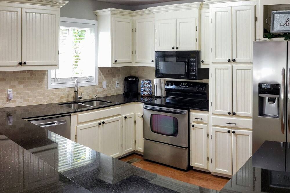 Photo of Kitchen in Cleora