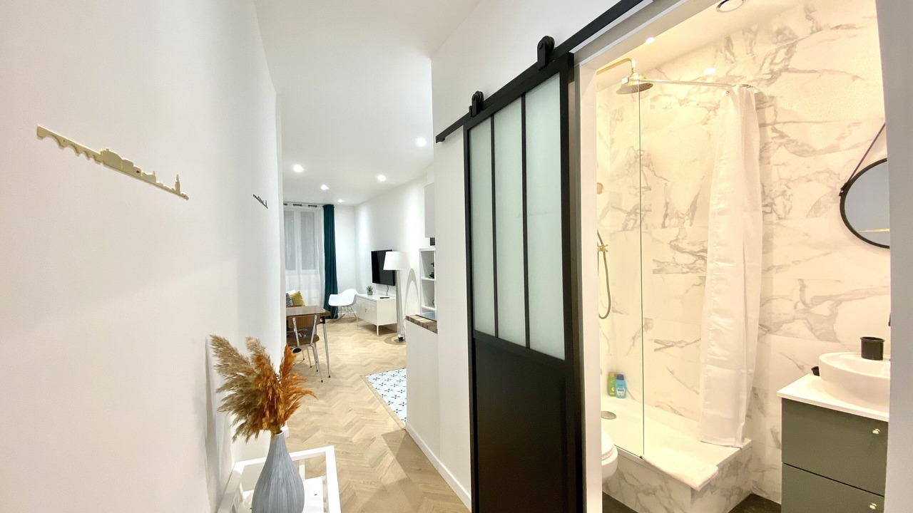 Photo of Bathroom in Guilhemery