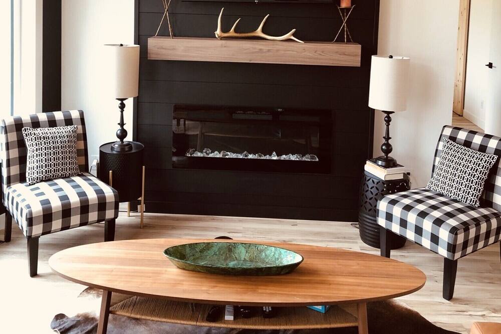 Photo of Livingroom in Hillside Beach
