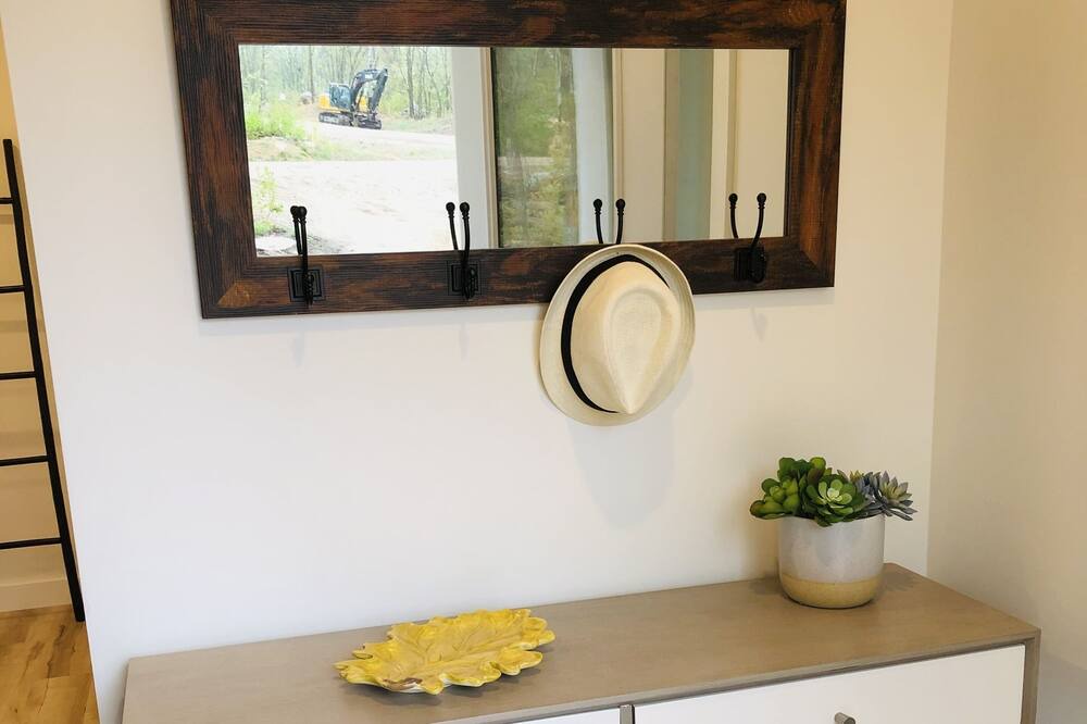 Photo of Bedroom in Hillside Beach