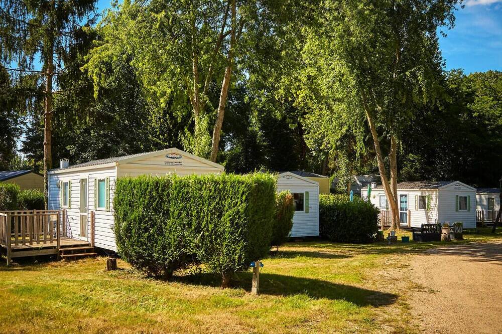 Photo of Outdoor in Saint-Cheron