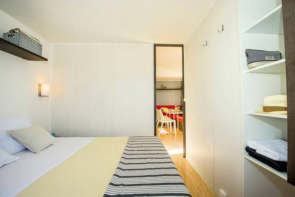 Photo of Bedroom in Ivry-la-Bataille