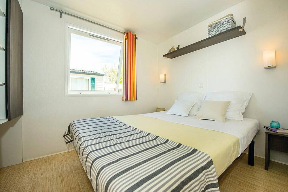 Photo of Bedroom in Ivry-la-Bataille