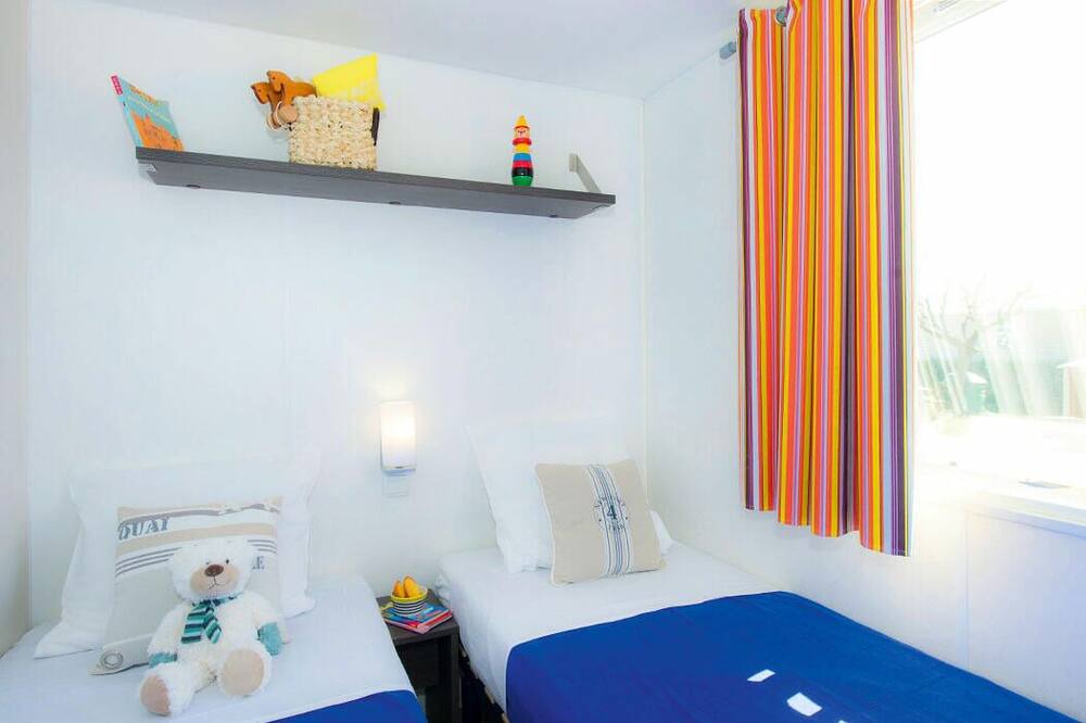 Photo of Bedroom in Ivry-la-Bataille