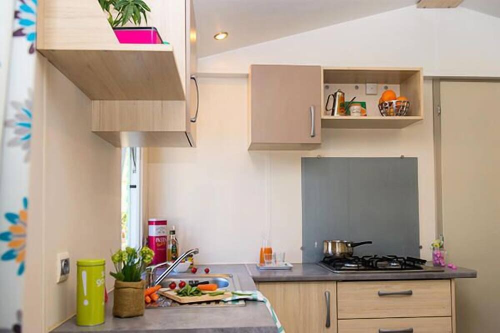 Photo of Kitchen in Ivry-la-Bataille