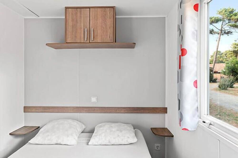 Photo of Bedroom in Trogues