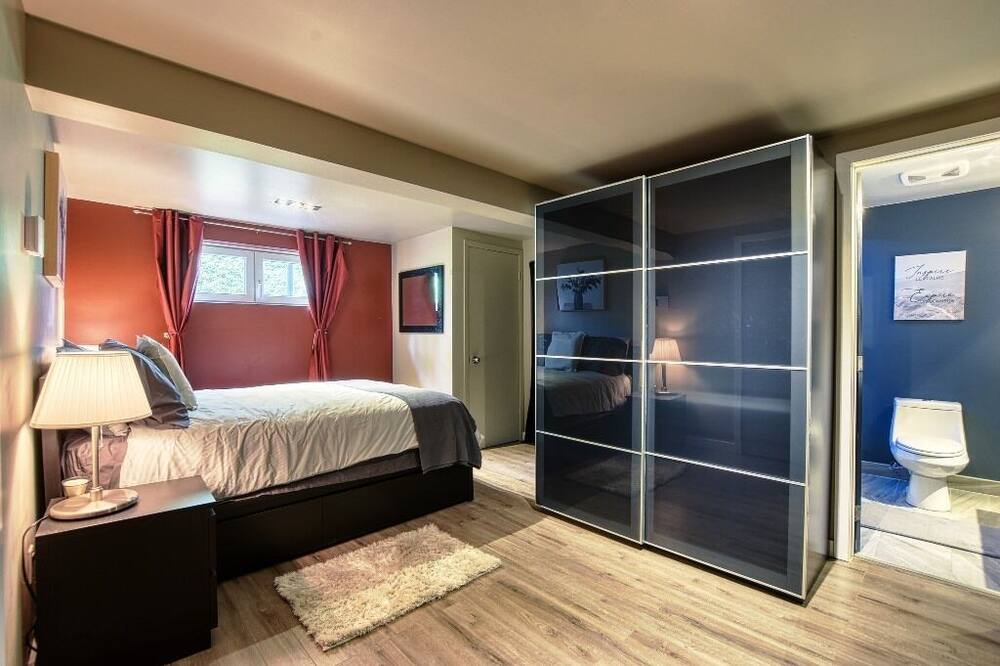 Photo of Bedroom in Boucherville