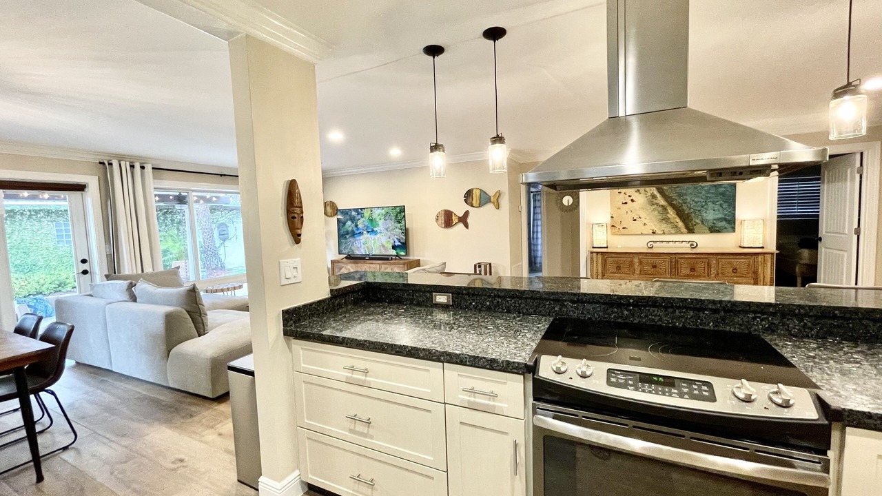 Photo of Kitchen in Downtown Hollywood
