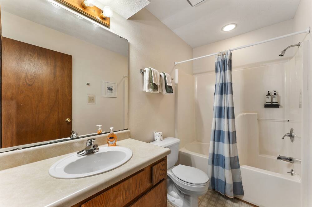 Photo of Bathroom in Indian Point