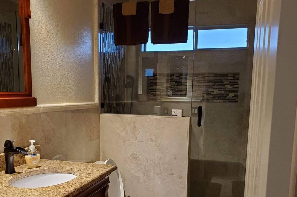 Photo of Bathroom in Lewisville