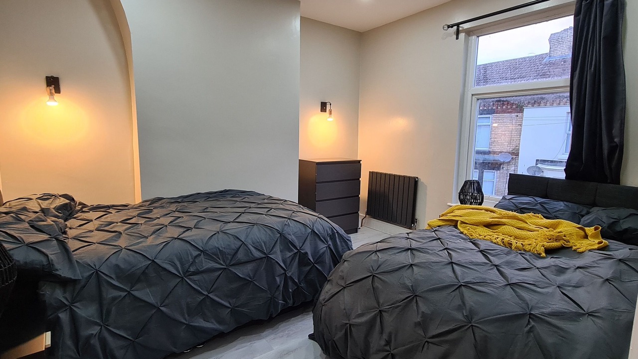 Photo of Bedroom in Everton