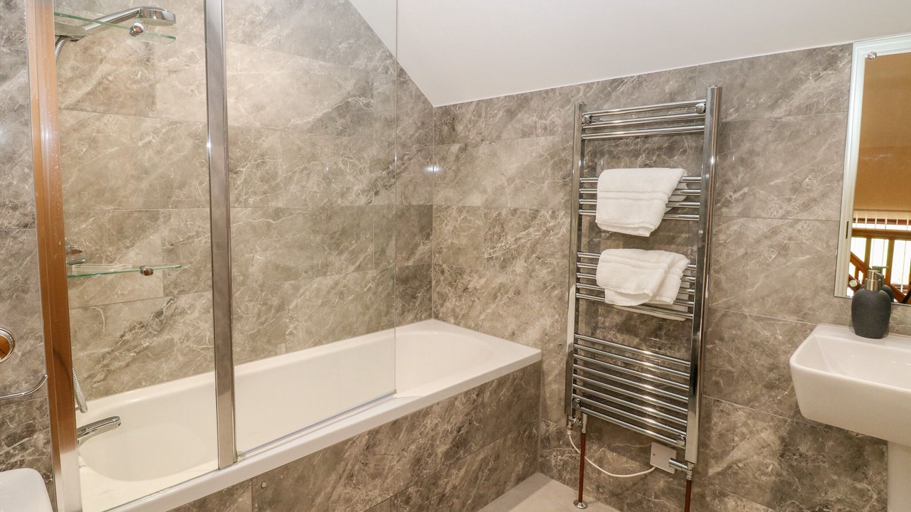 Photo of Others in Alstonfield