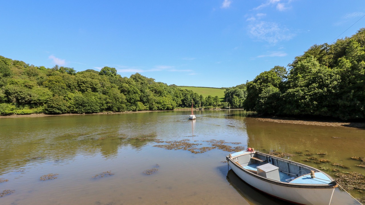 Photo of Others in Gillan