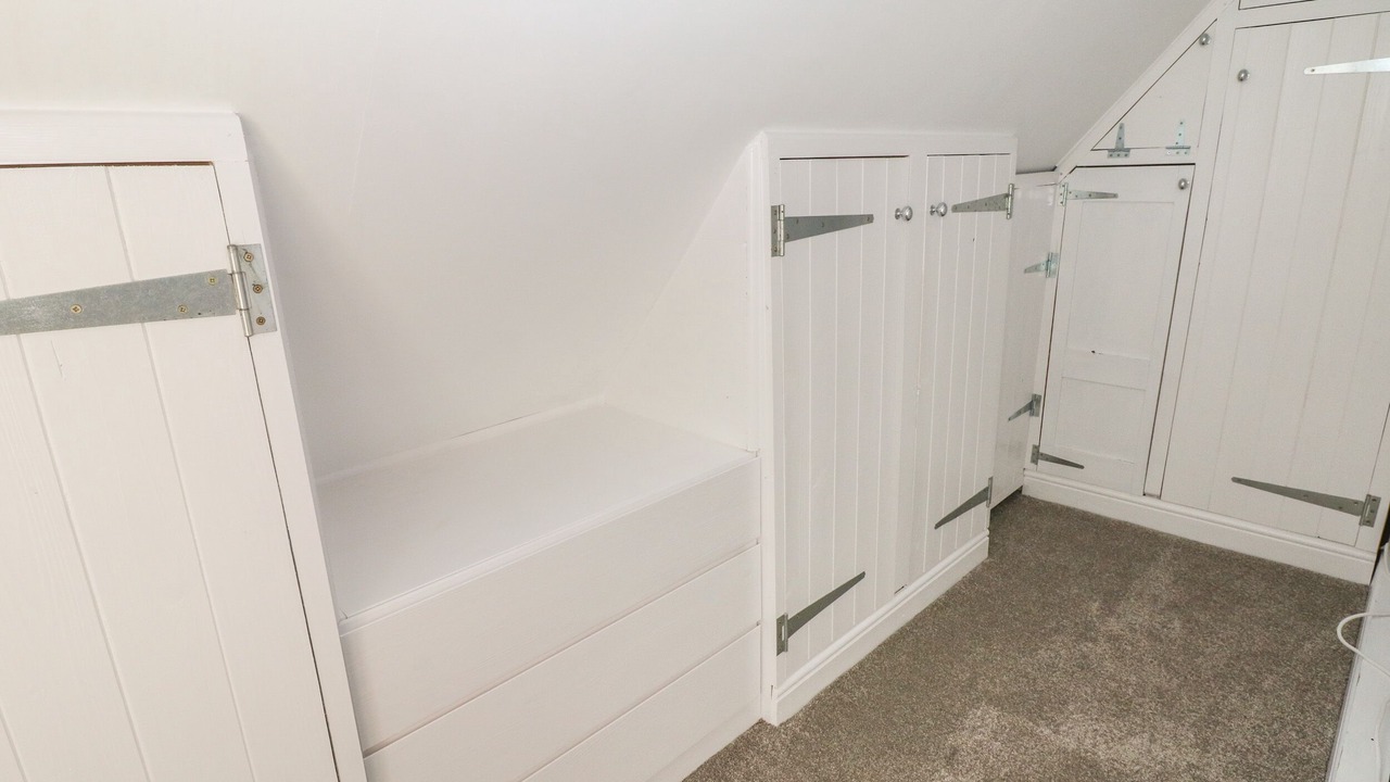 Photo of Others in Crich