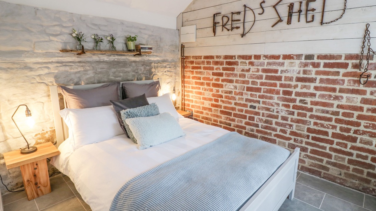 Photo of Others in Bodenham