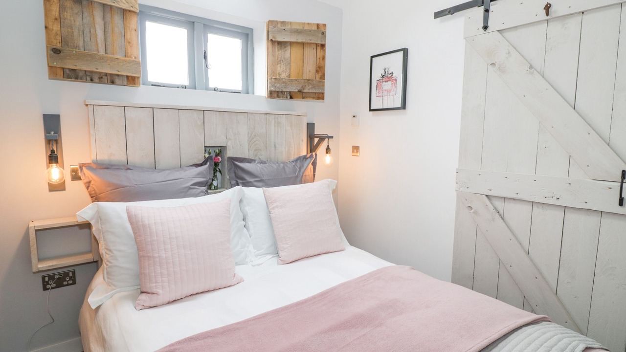 Photo of Others in Bodenham