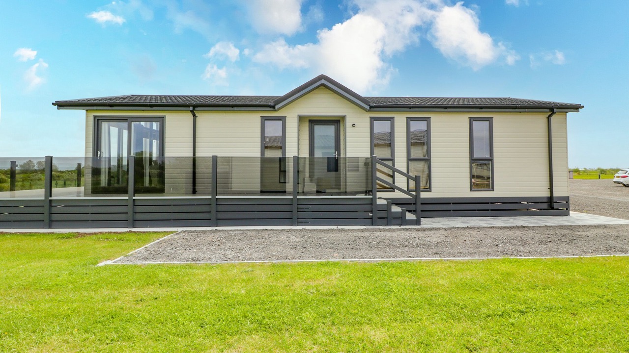 Photo of Others in Brean