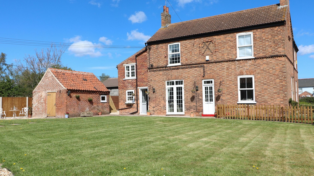 Photo of Others in Rampton