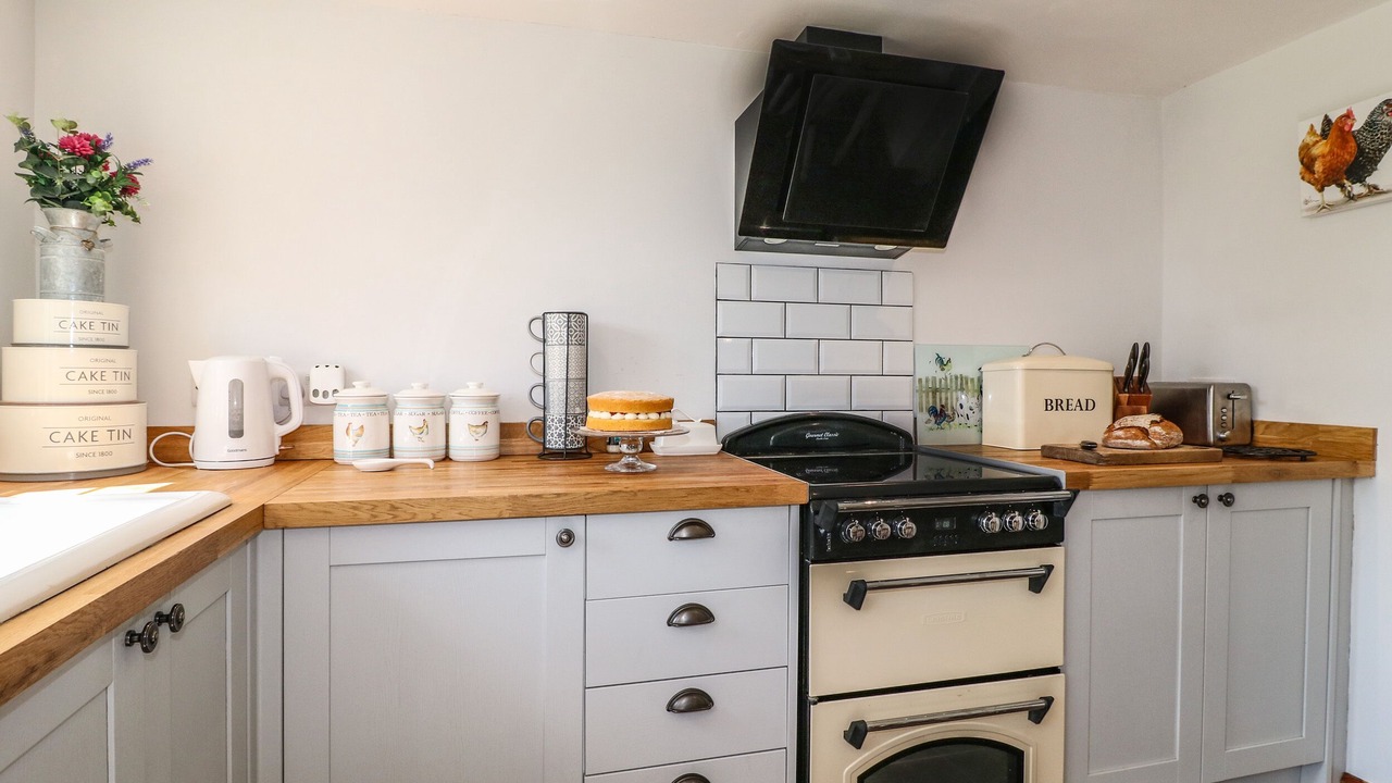 Photo of Others in Rampton