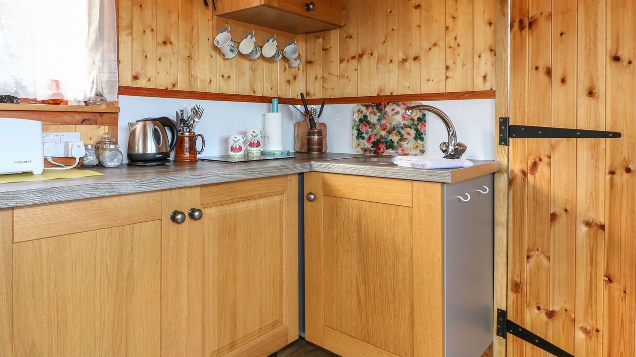 Photo of Others in Crich