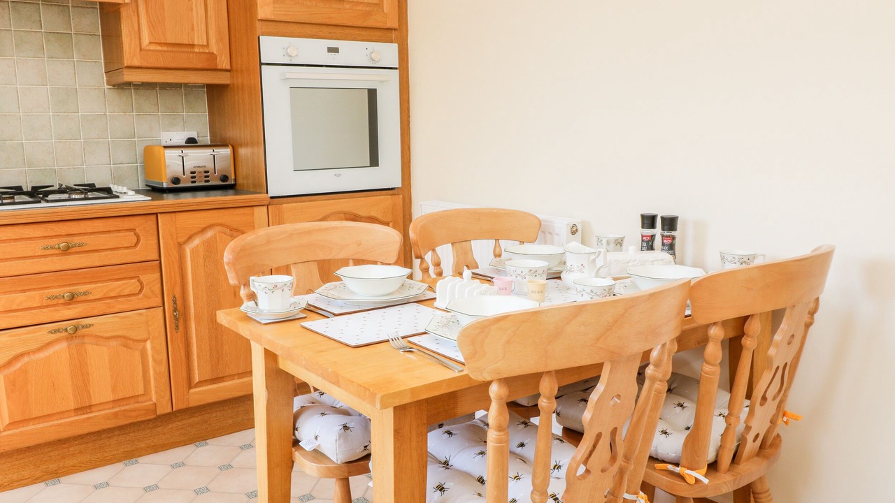 Photo of Others in Bovey Tracey