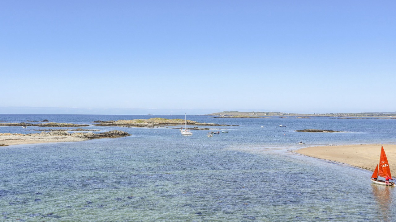 Photo of Others in Rhosneigr