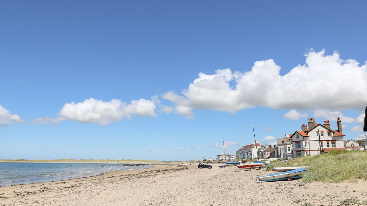 Photo of Others in Rhosneigr