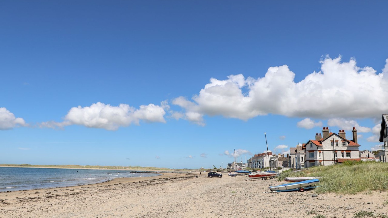 Photo of Others in Rhosneigr