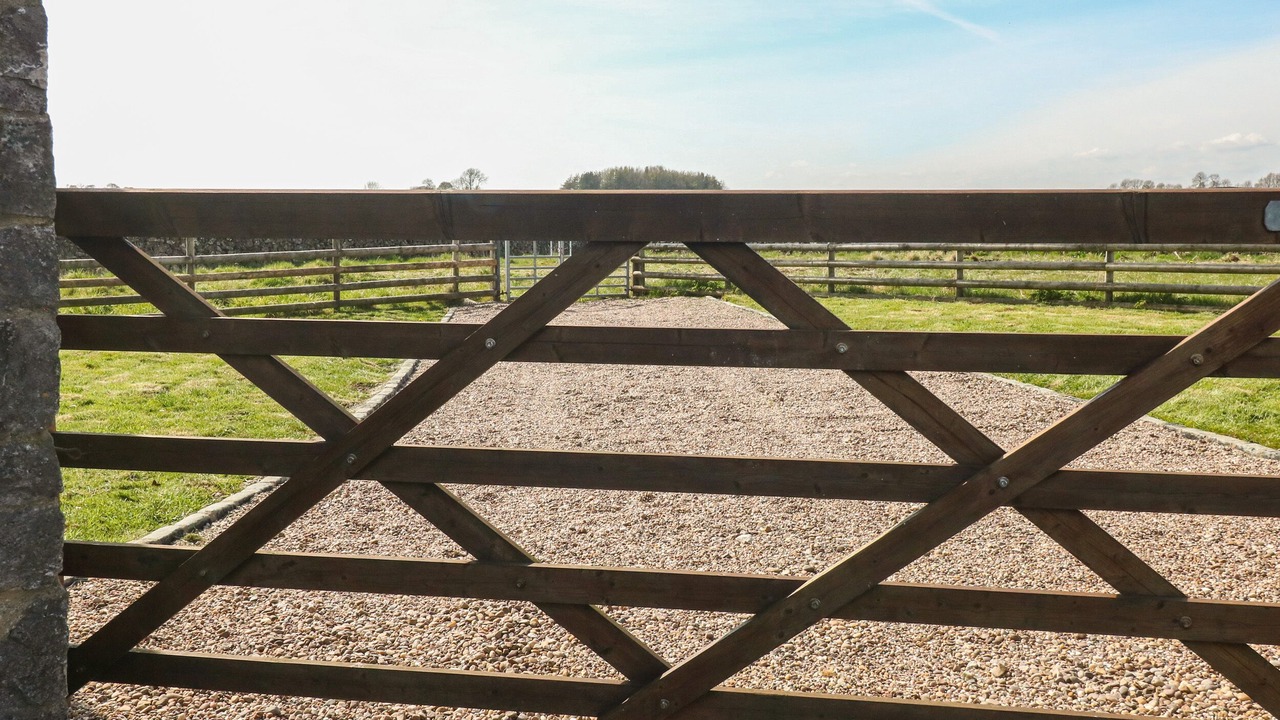 Photo of Others in Alstonfield