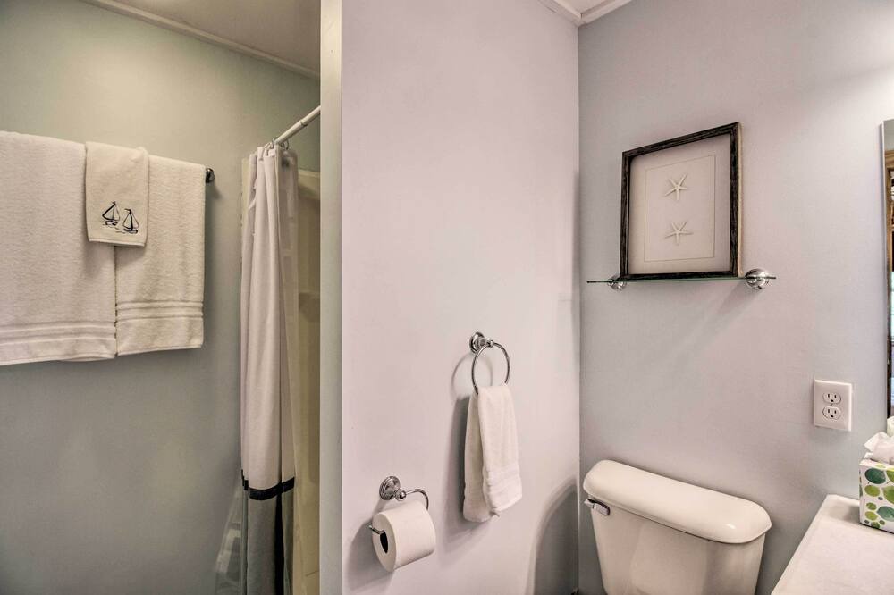 Photo of Bathroom in East Gull Lake