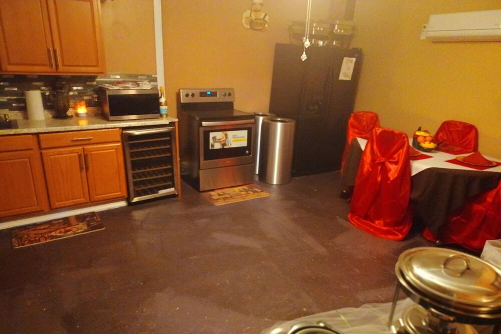 Photo of Others in Hampton