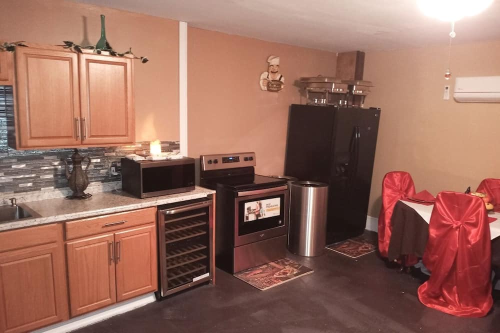 Photo of Kitchen in Hampton