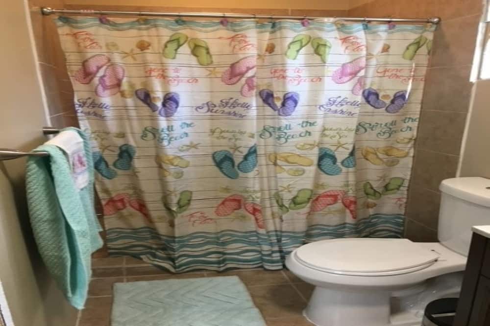 Photo of Bathroom in Palacios
