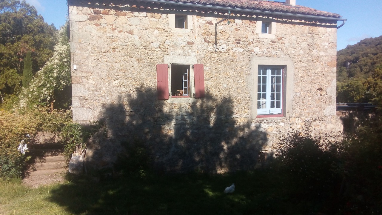 Photo of Outdoor in Banne