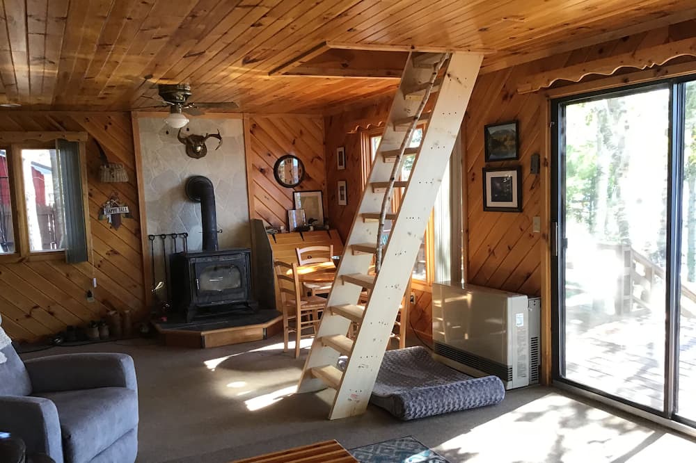 Photo of Livingroom in Grand Isle