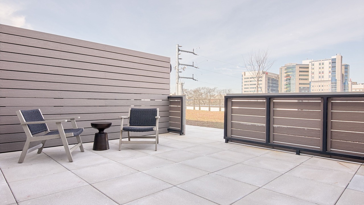 Photo of Patio Balcony in Hillsboro West End