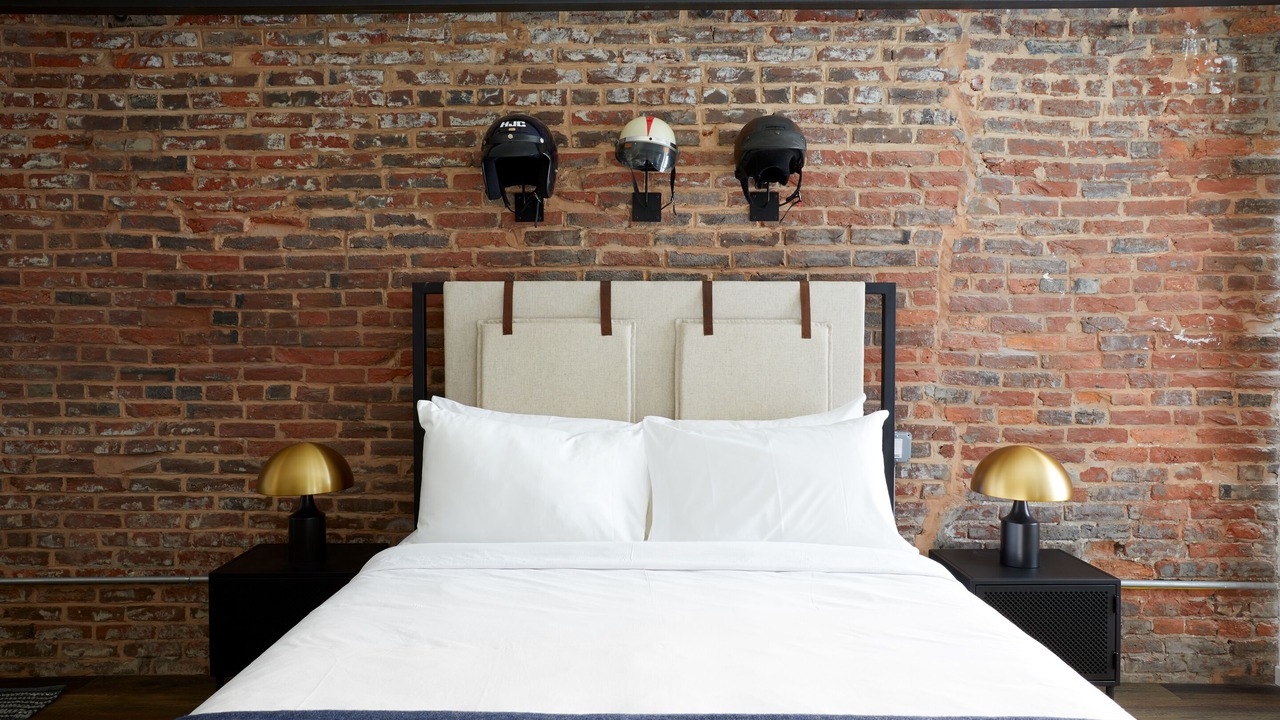 Photo of Others in Queen Village