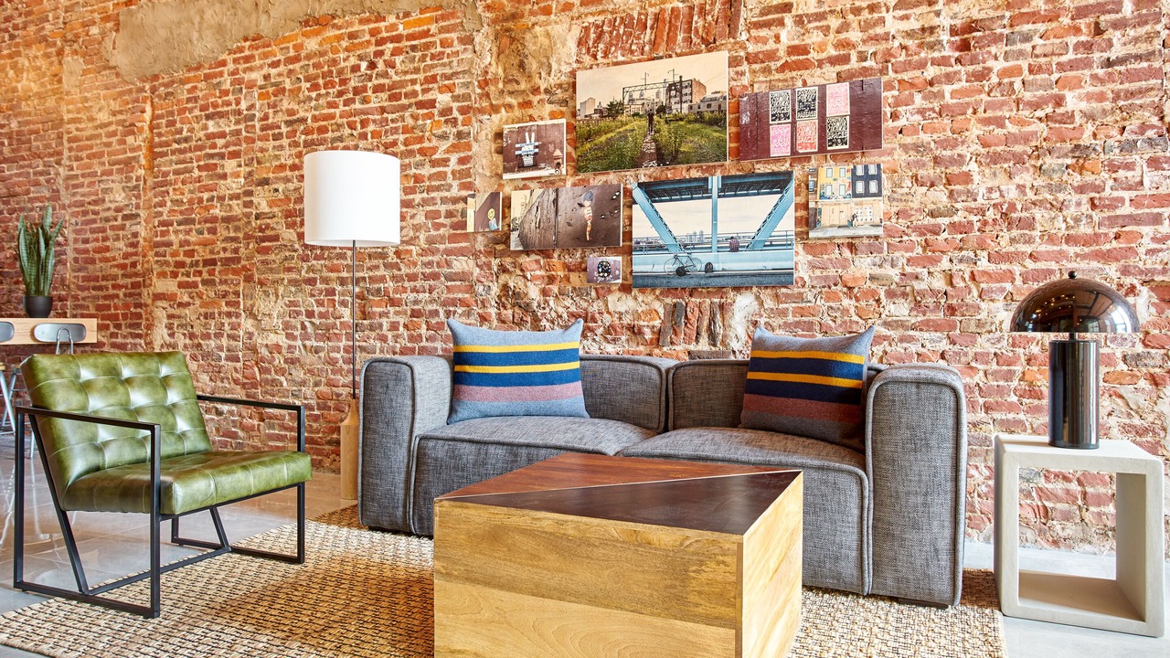 Photo of Others in Queen Village