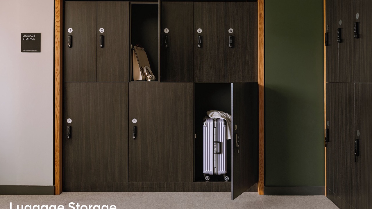 Photo of Others in Queen Village