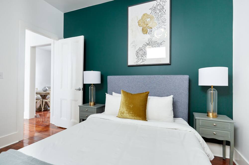 Photo of Bedroom in Faubourg Delachaise