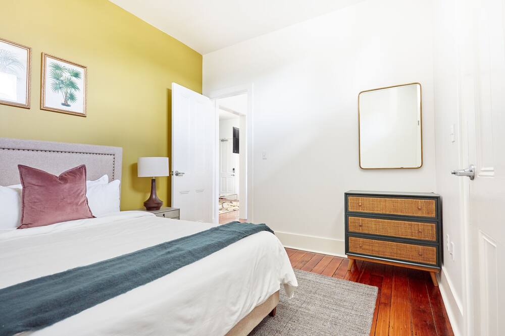 Photo of Bedroom in Faubourg Delachaise