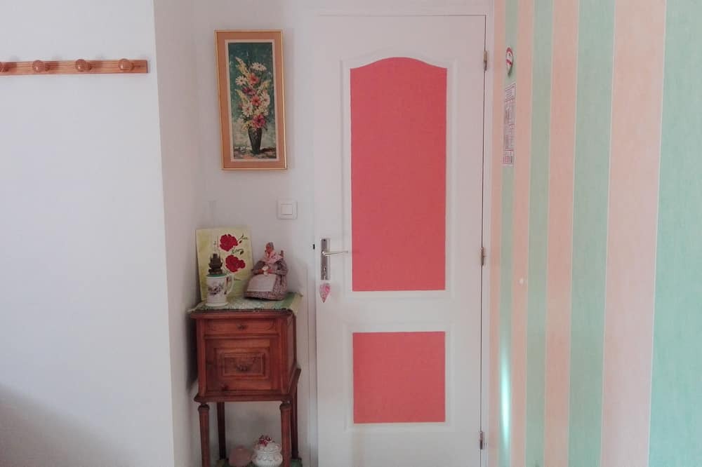 Photo of Bedroom in Chateauredon