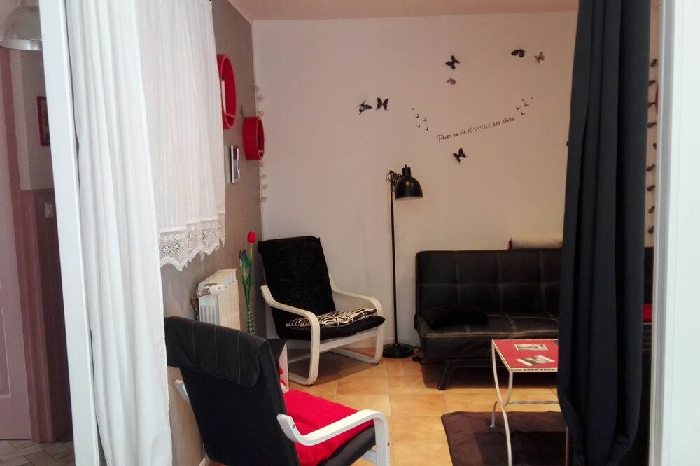 Photo of Livingroom in Chateauredon