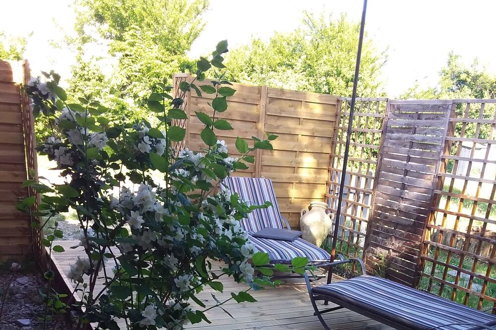 Photo of Patio Balcony in Loriol-du-Comtat