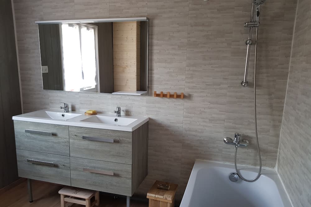 Photo of Bathroom in Foncine-le-Bas