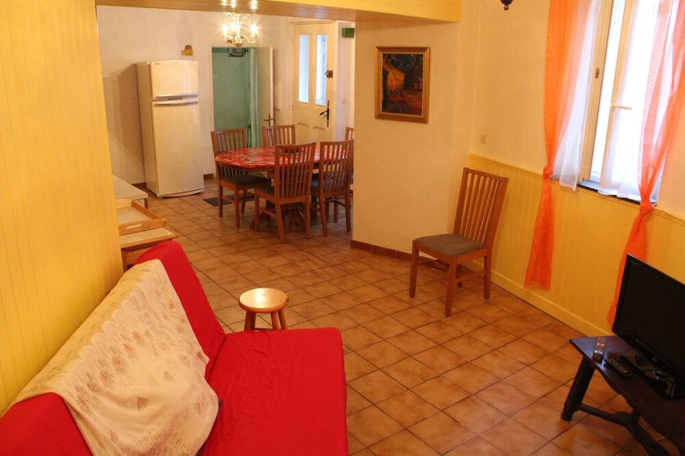 Photo of Livingroom in Rieux-Minervois