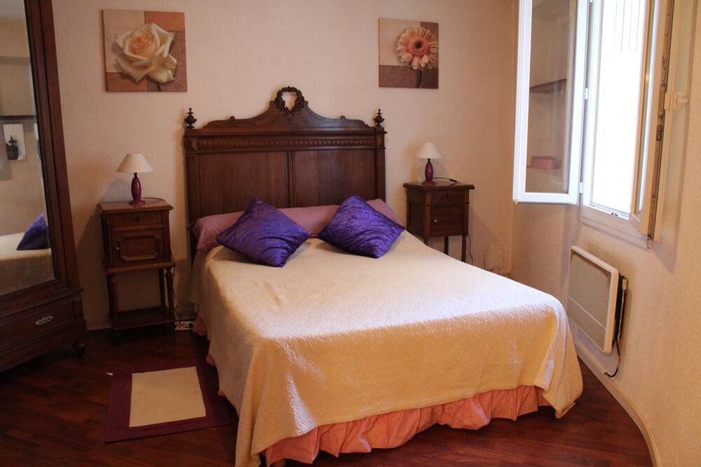 Photo of Bedroom in Rieux-Minervois