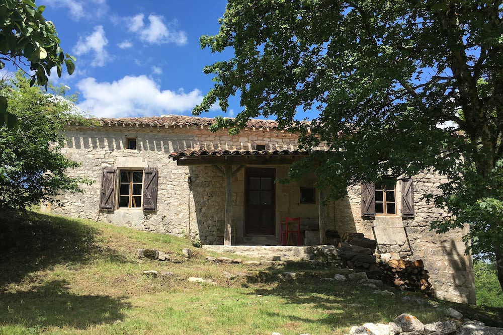 Photo of Outdoor in Montaigu-de-Quercy