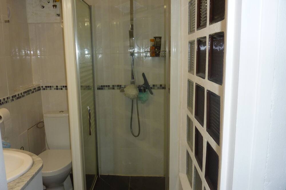 Photo of Bathroom in Amelie-les-Bains-Palalda