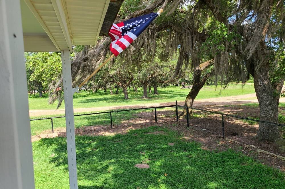 Photo of Outdoor in Speaks